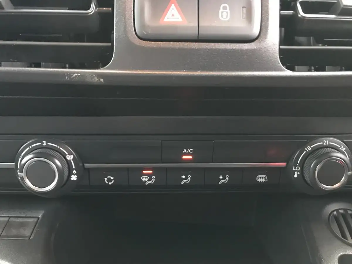 2023-peugeot-partner-15-bluehdi-1000-professional-premium-100pseu6d-big-17