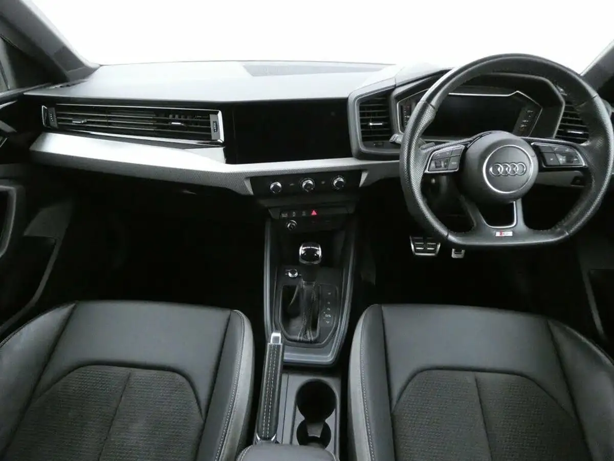 2019-audi-a1-15-35-tfsi-s-line-contrast-edition-ss-tronic-big-14
