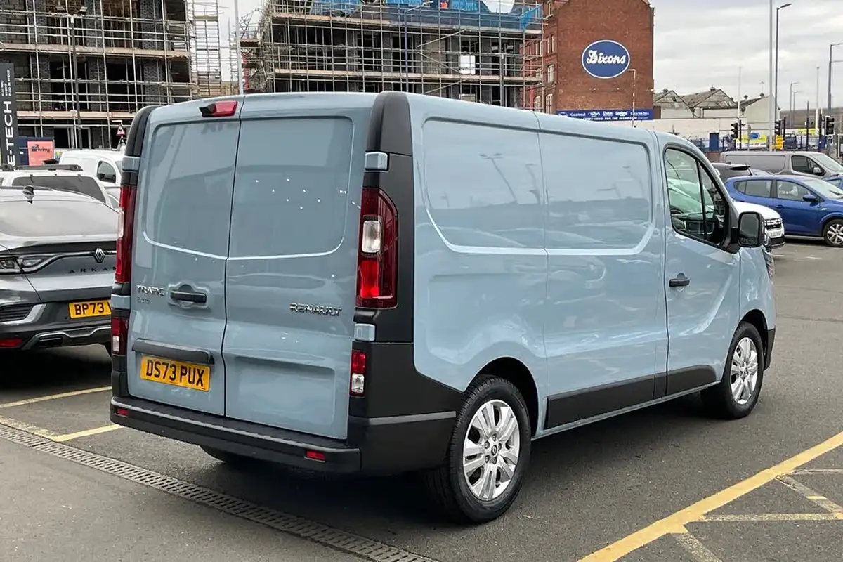 2023-renault-trafic-20dci-sl30-150-extra-eu6d-big-19