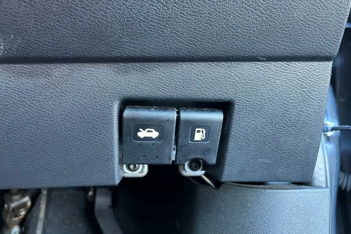 2018-nissan-micra-10-acenta-exteriorpack-big-38