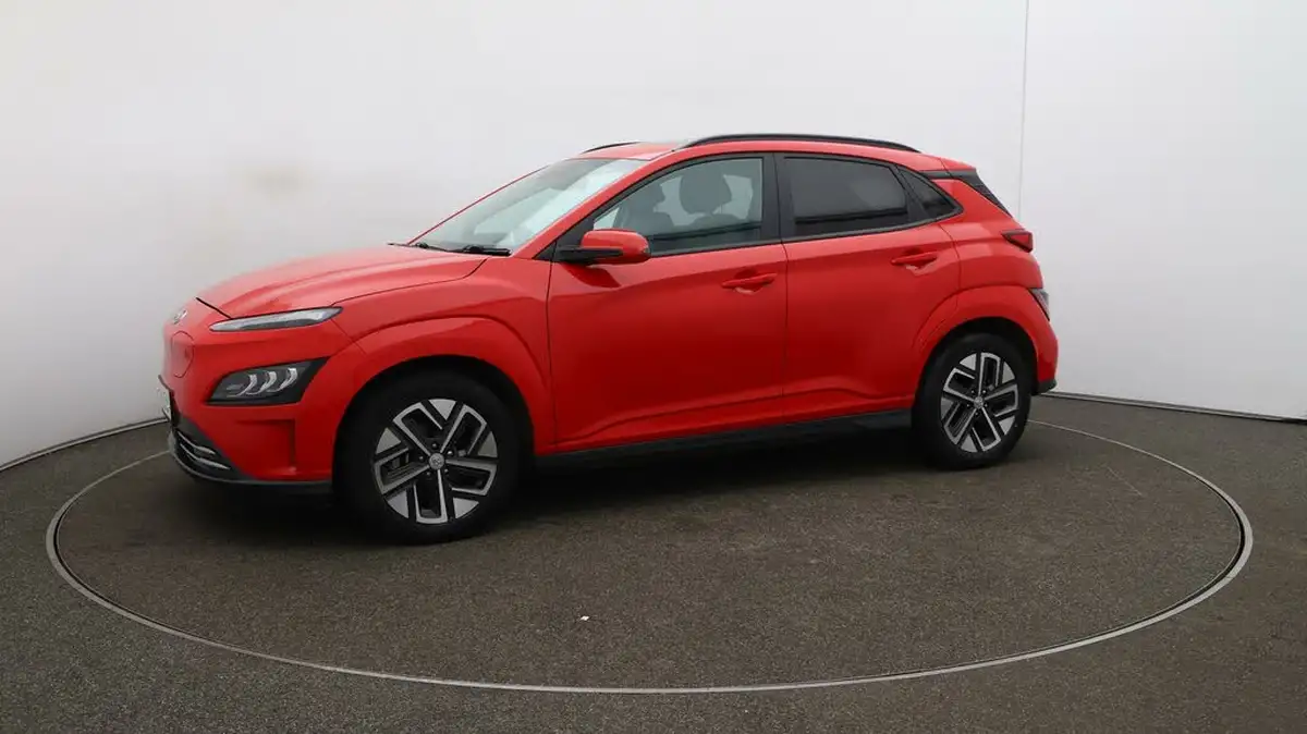2022-hyundai-kona-e-ultimate-big-60