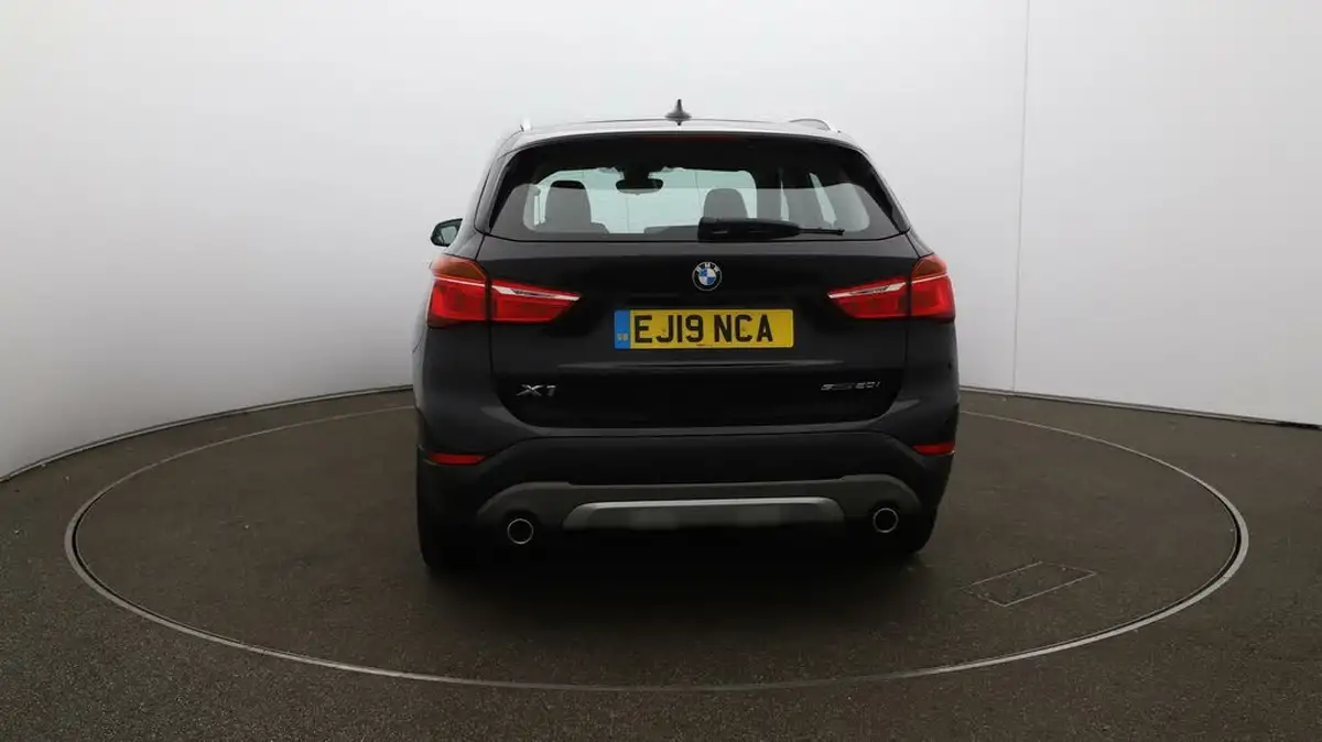 2019-bmw-x1-20-sdrive-20i-xline-sdrive20i-big-51