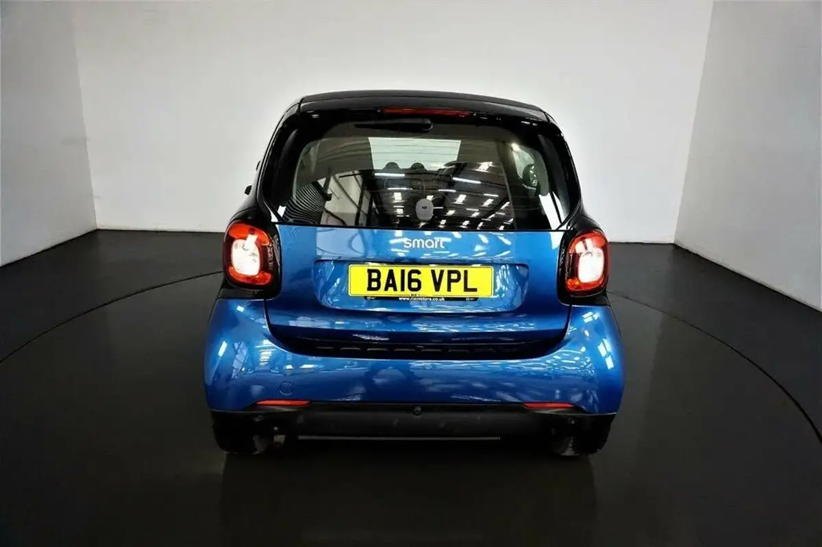 2016-smart-fortwo-10-passion-70bhp-premiumss-coupe-twinamic-big-6