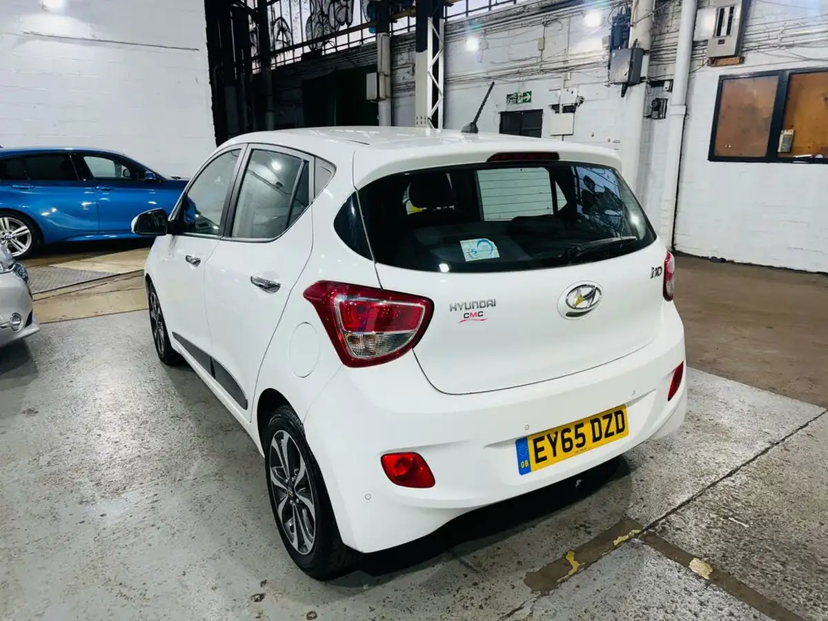 2015-hyundai-i10-12-premium-se-auto-big-5