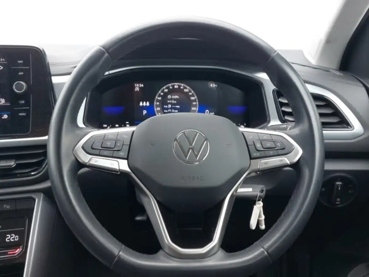 2022-volkswagen-t-roc-15-tsi-life-dsg-big-6