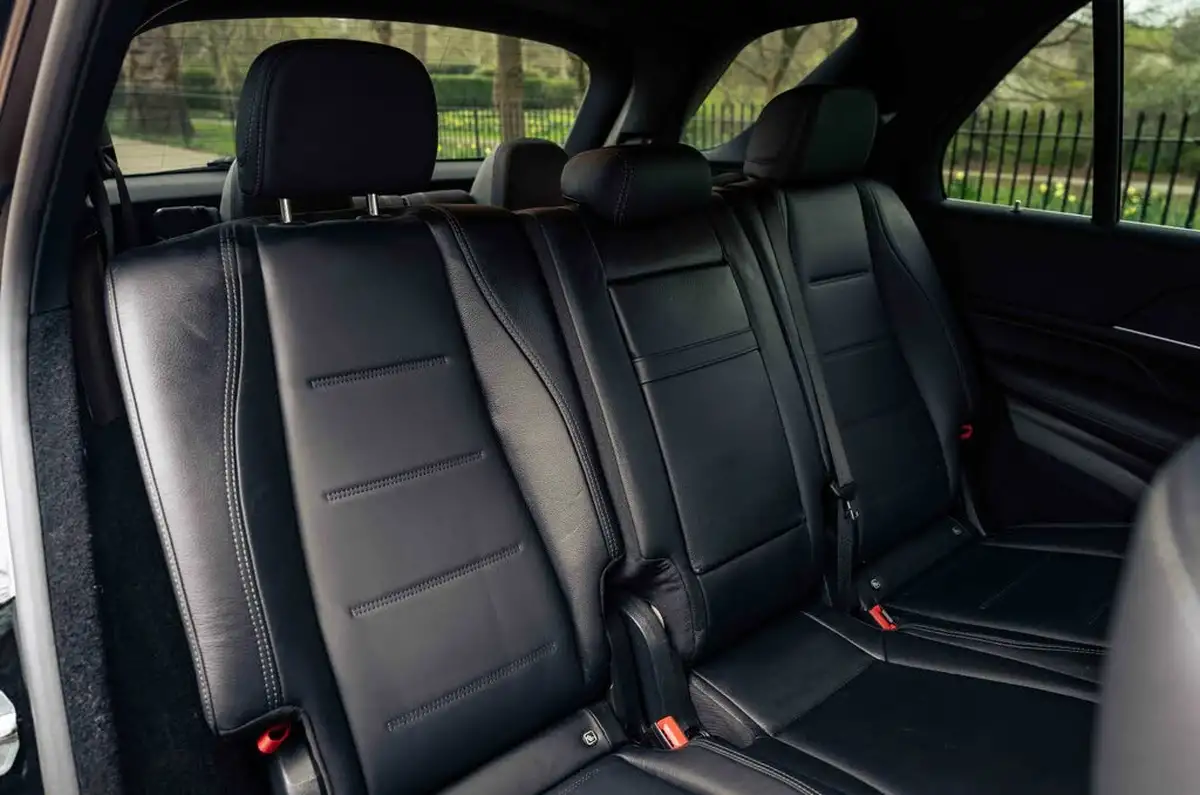 2022-mercedes-benz-gle-class-29d-gle400d-amg-line-premium-big-9
