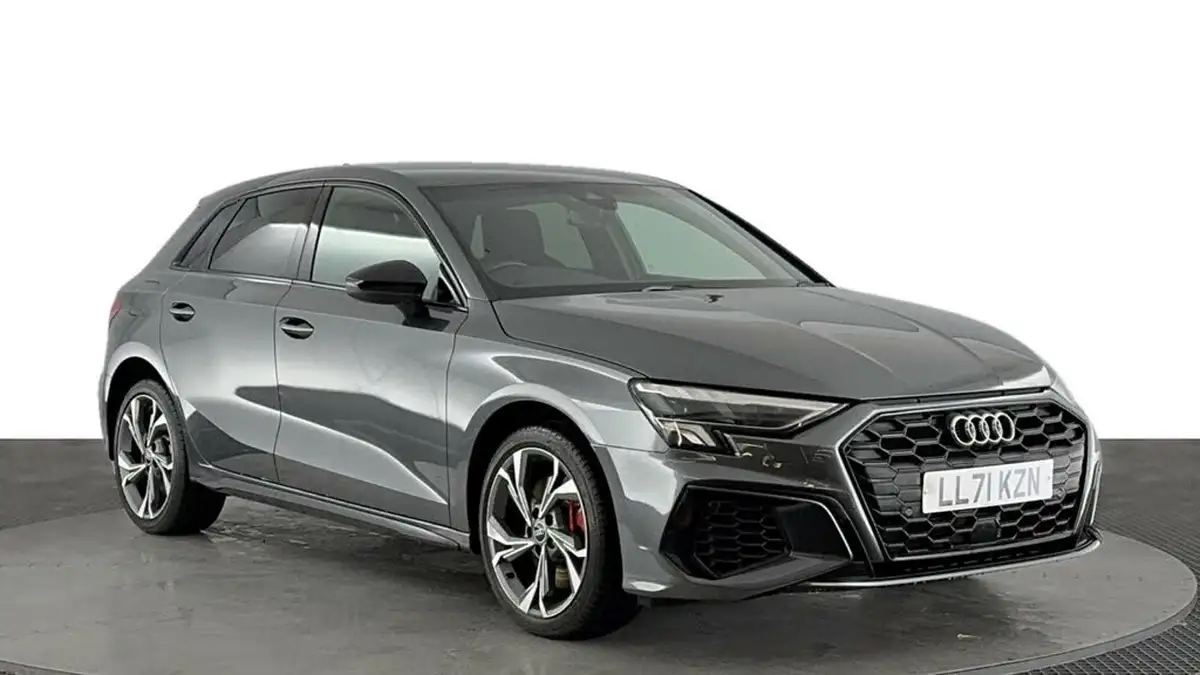 2021-audi-a3-14-45-tfsi-e-s-line-competition-big-1