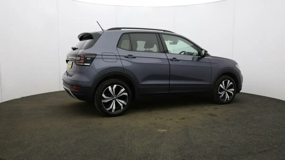 2023-volkswagen-t-cross-10-tsi-black-edition-110ps-big-47