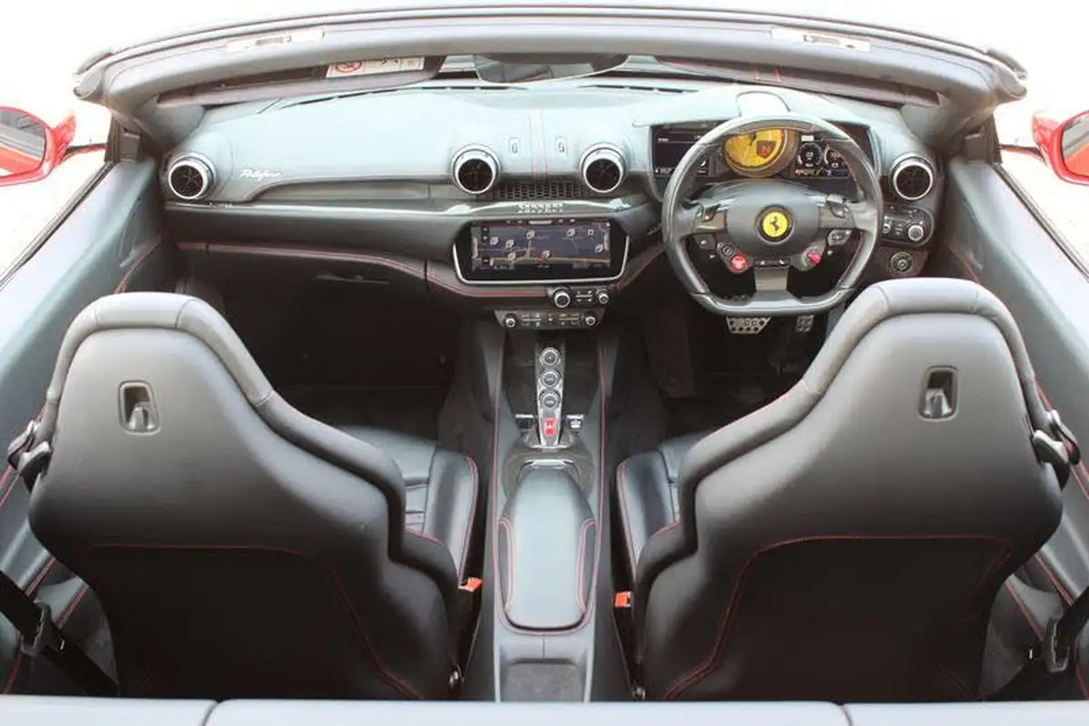 2019-ferrari-portofino-bca-big-37