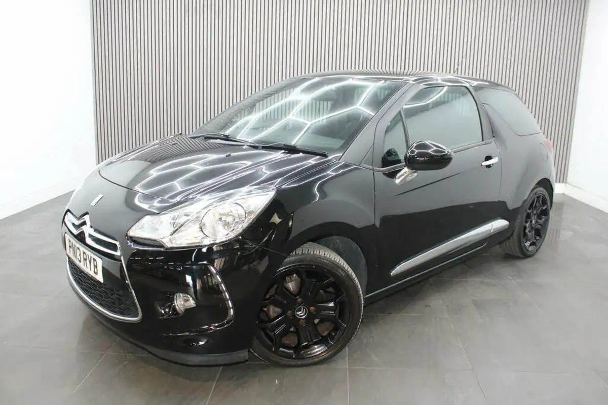 2013-citroen-ds3-16-dstyle-plus-vti-big-3