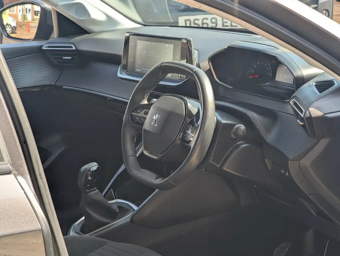 2021-peugeot-208-12-puretech-active-premium-75bhp-big-9
