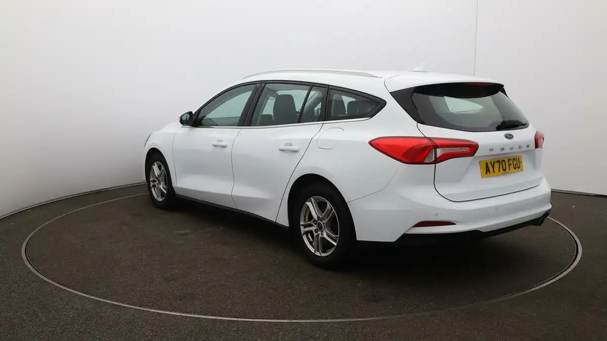 2020-ford-focus-15-zetec-120ps-estate-big-52
