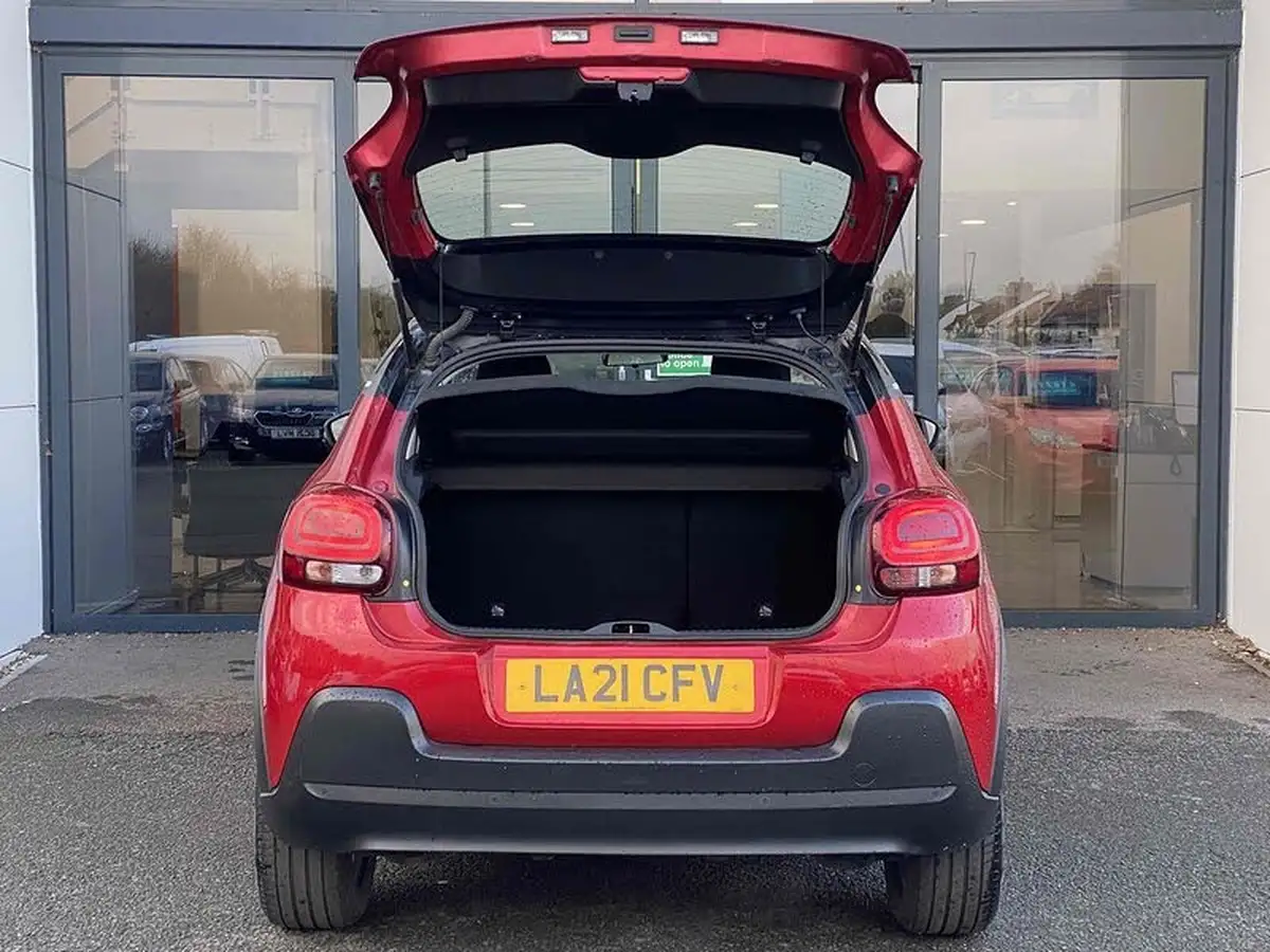 2021-citroen-c3-12-puretech-shine-83ps-big-19