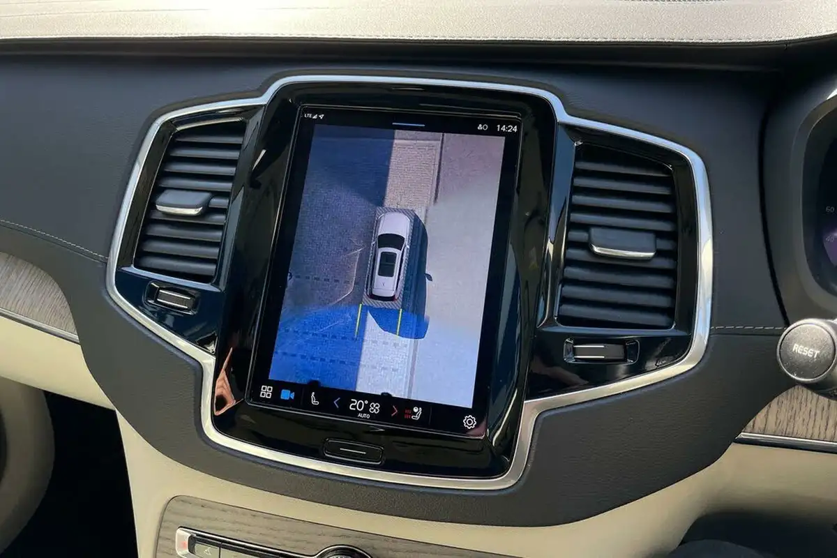 2023-volvo-xc90-20td-b5-plus-big-3