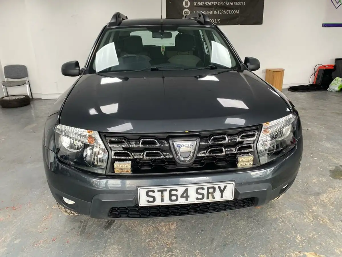 2014-dacia-duster-15d-ambiance-109bhp-4x4-big-17