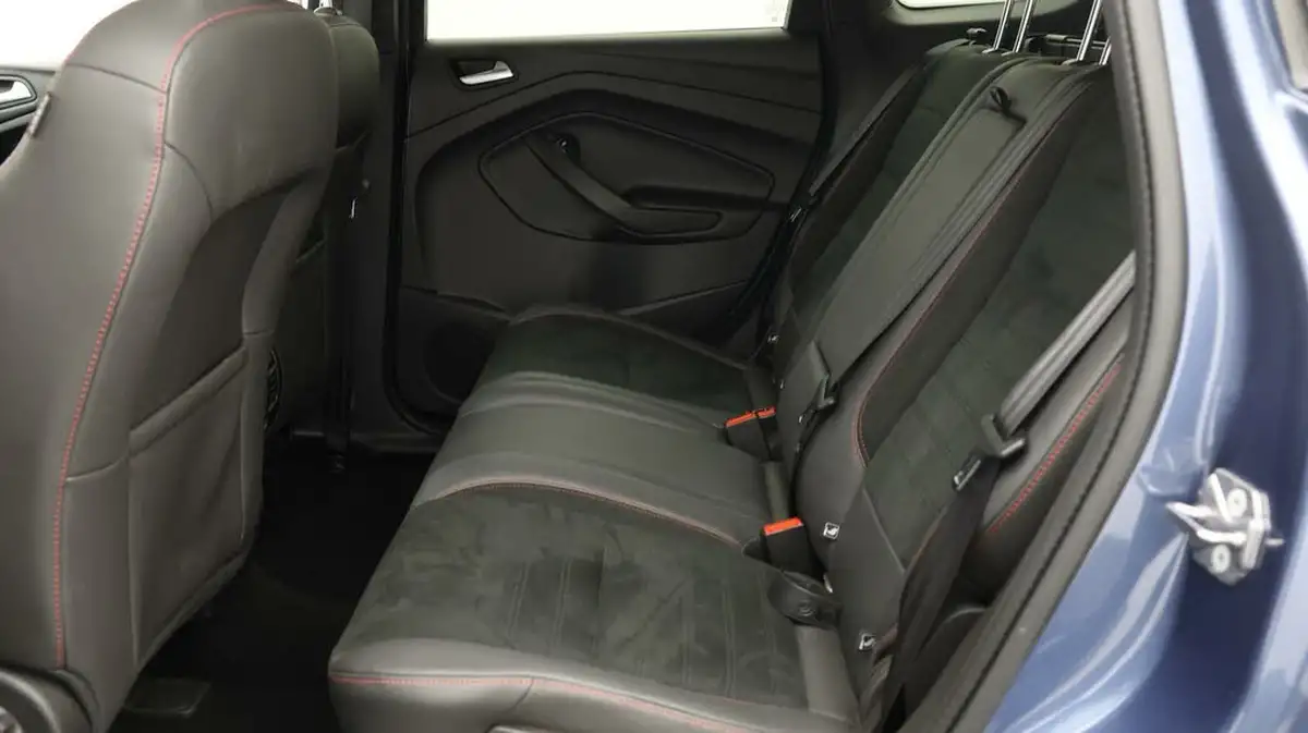 2019-ford-kuga-15tdci-st-line-ss-big-15