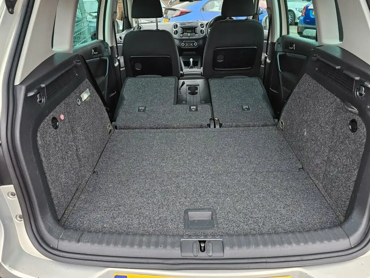 2014-volkswagen-tiguan-20tdi-match-140ps-4motion-bmt-dsg-big-34
