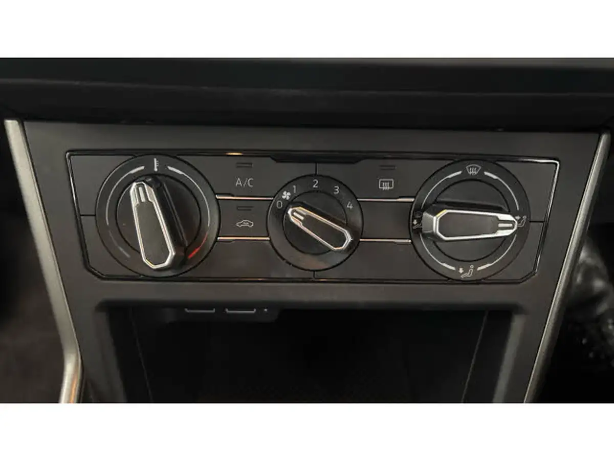 2018-volkswagen-polo-10-tsi-se-big-32
