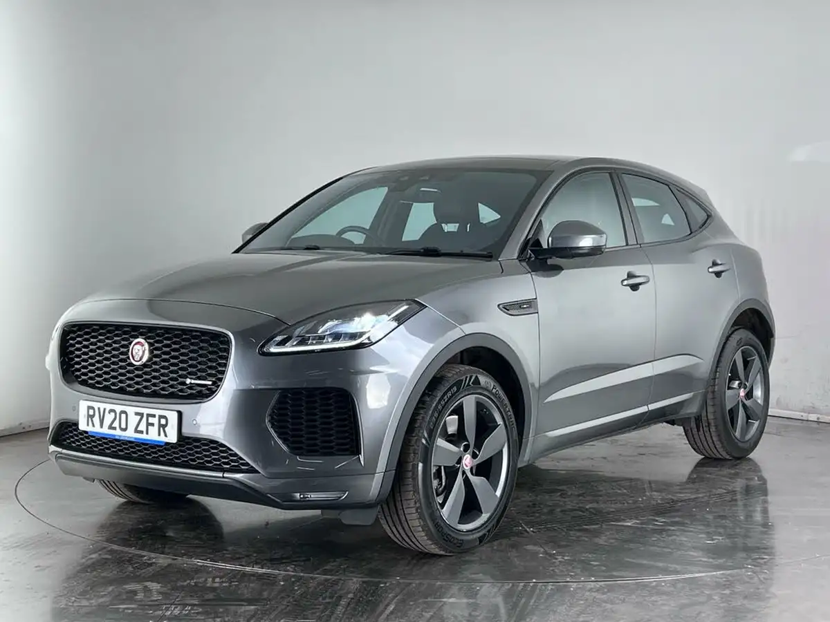 2020-jaguar-e-pace-20-i4-chequered-flag-200ps-big-1