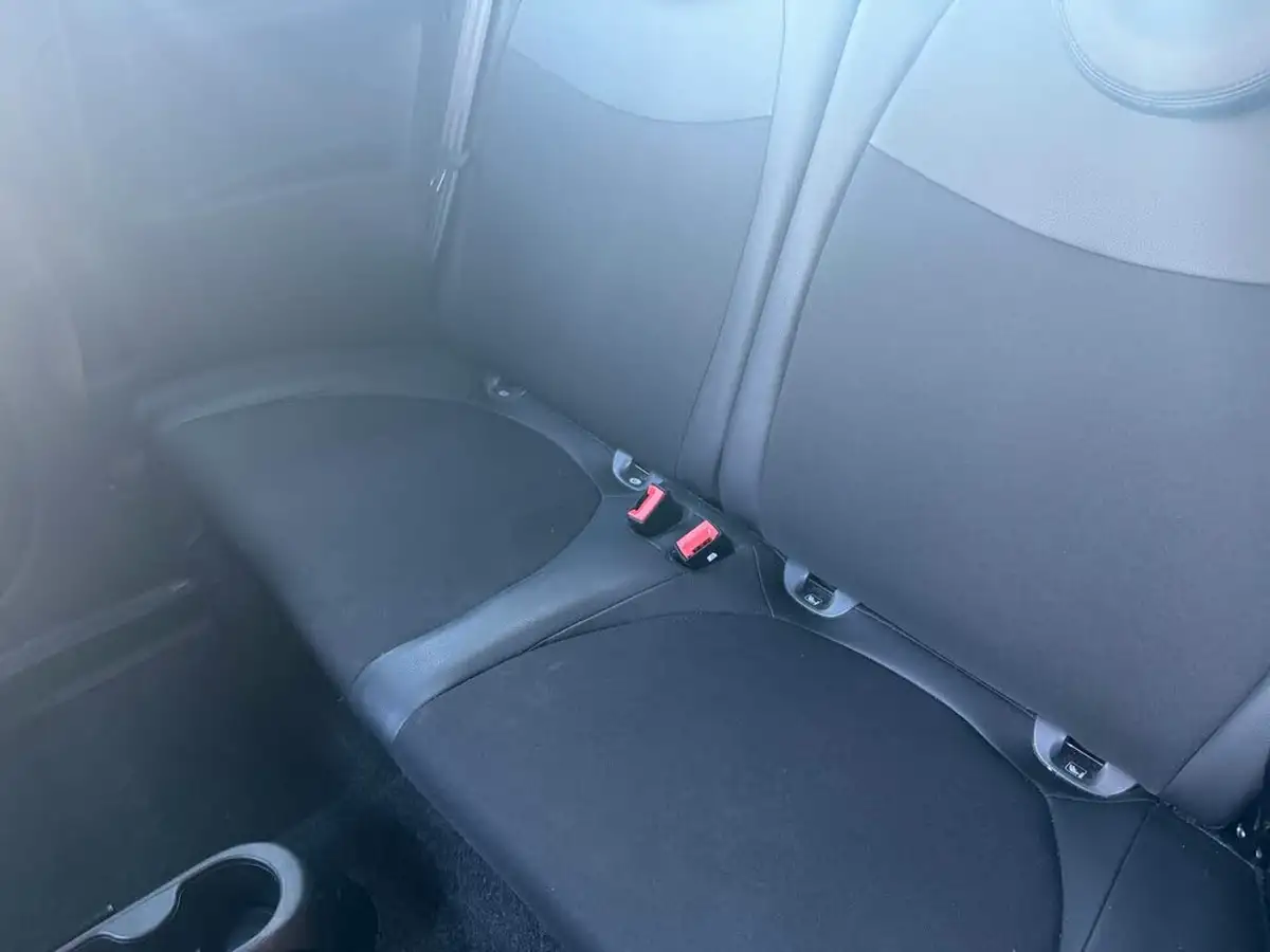 2019-fiat-500-12-s-big-14