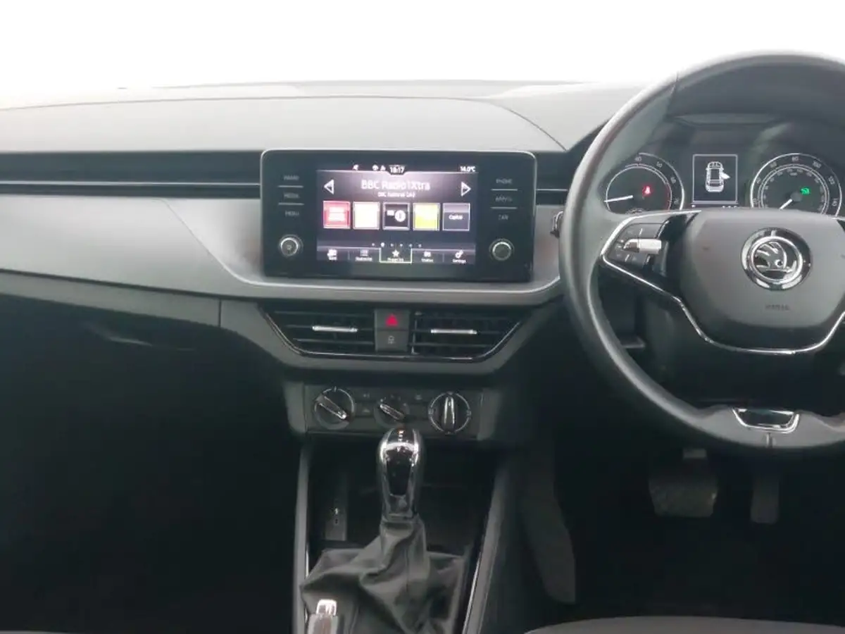 2022-skoda-kamiq-10-tsi-se-109ps-dsg-big-9