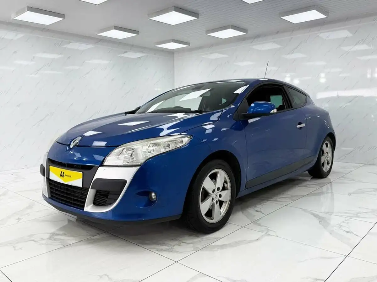 2010-renault-megane-15td-dynamique-tom-tom-15dci-106bhp-coupe-2d-big-4