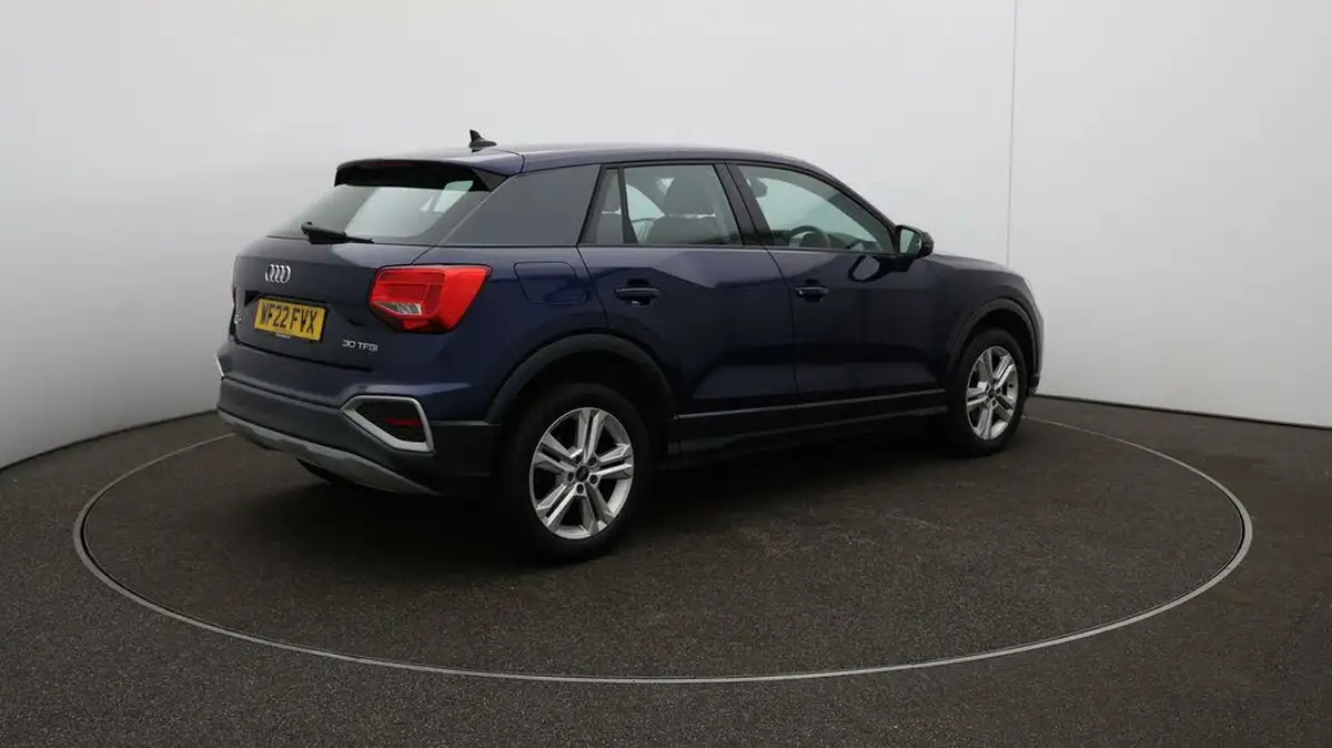 2022-audi-q2-10-30-tfsi-sport-big-45