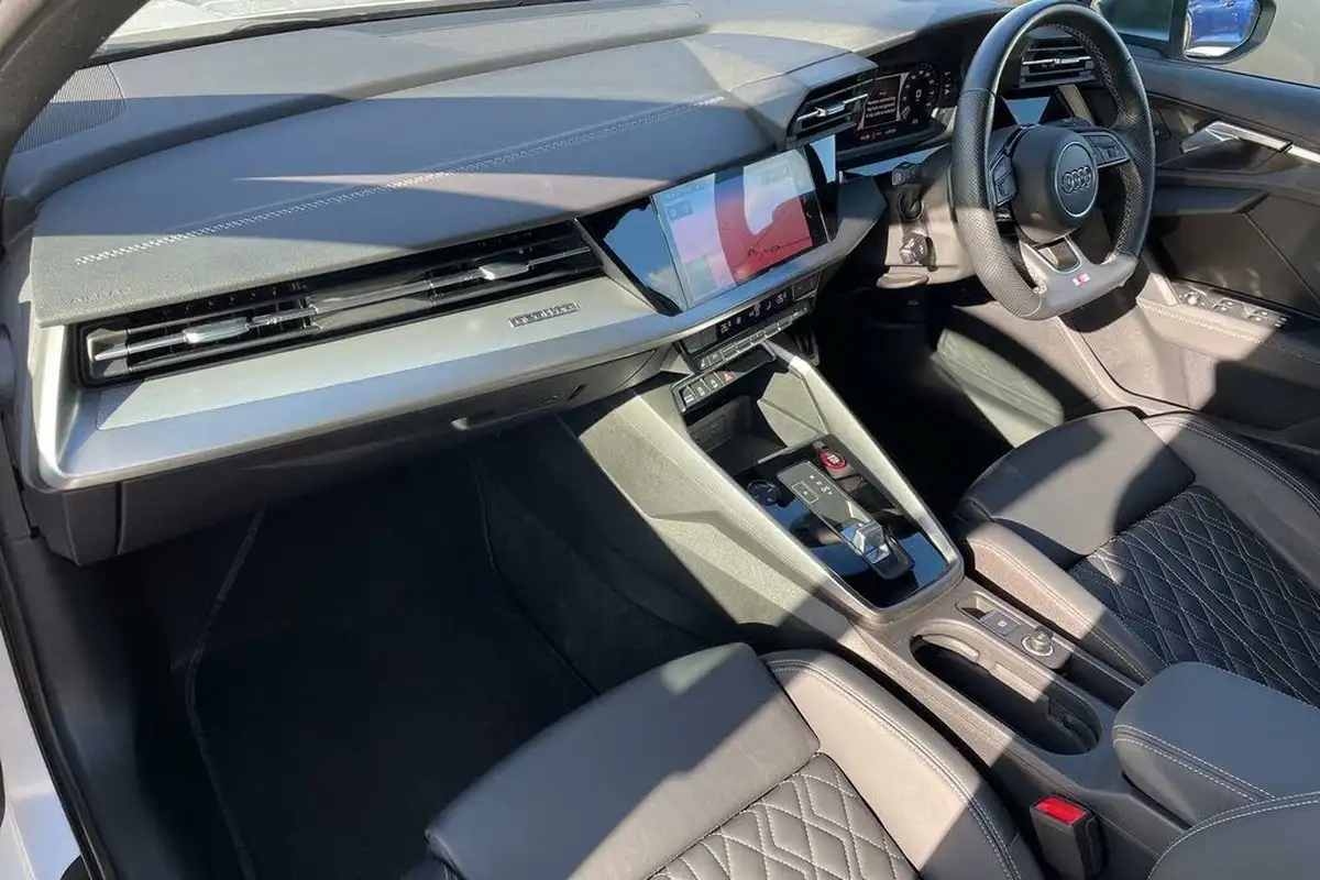 2020-audi-s3-20-tfsi-310ps-saloon-4d-big-34