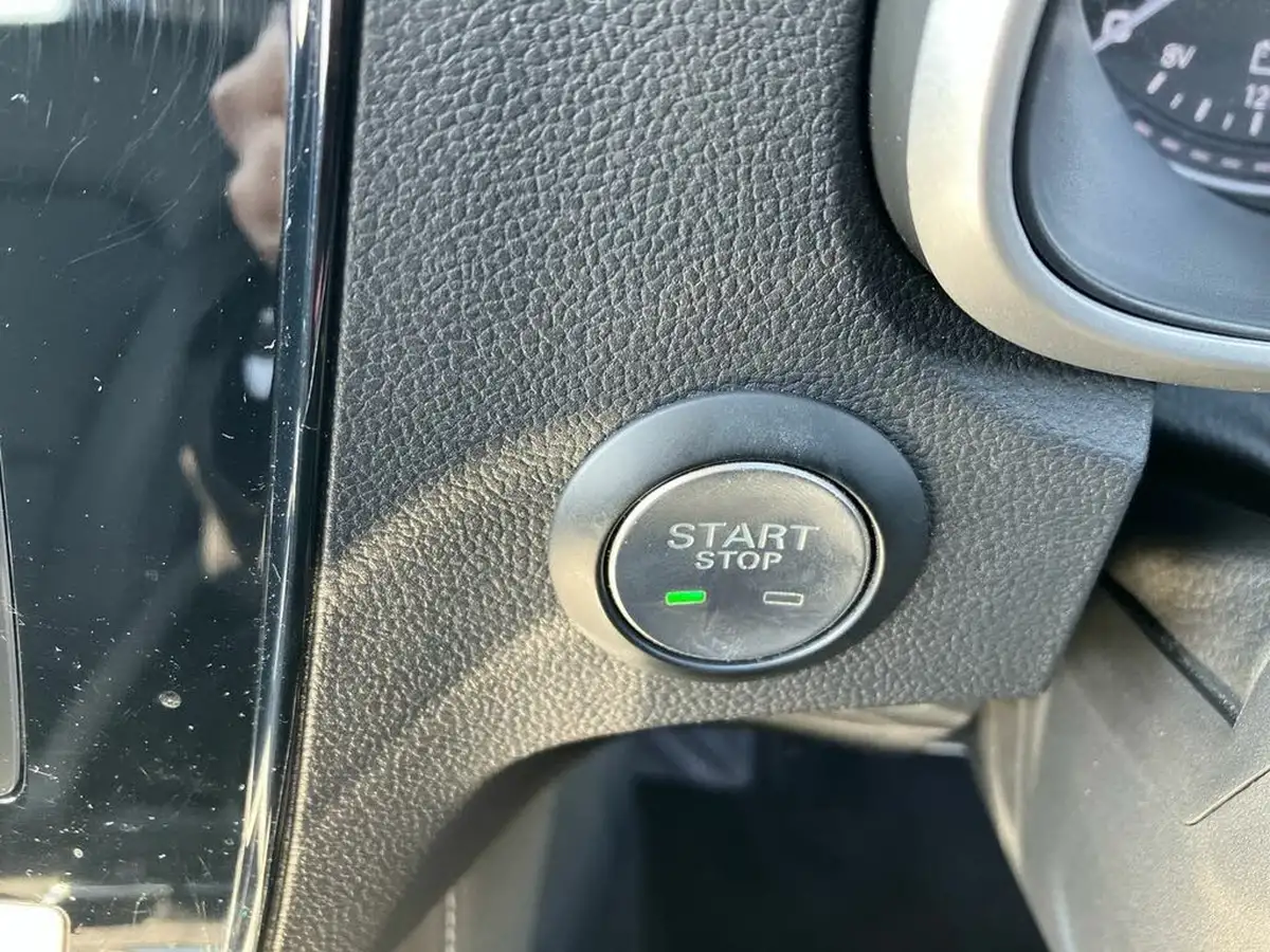 2021-mg-zs-suv-e-exclusive-ev-big-29
