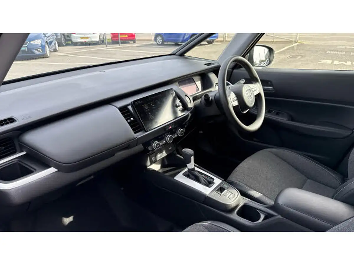 2021-honda-jazz-15-i-mmd-sr-109ps-big-1