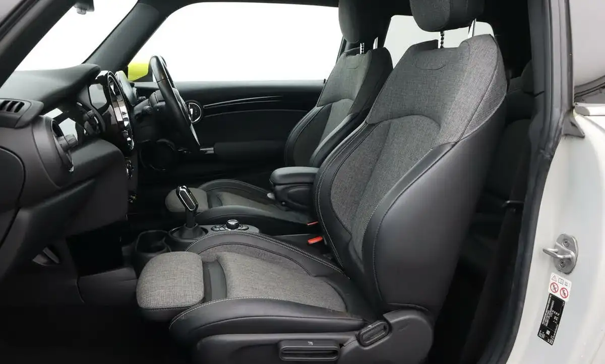2021-mini-cooper-e-cooper-s-2-big-14