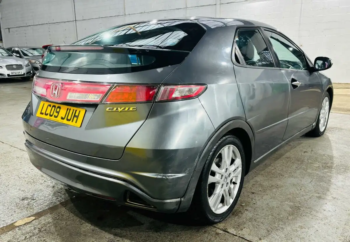 2009-honda-civic-18-es-1798cc-auto-big-3