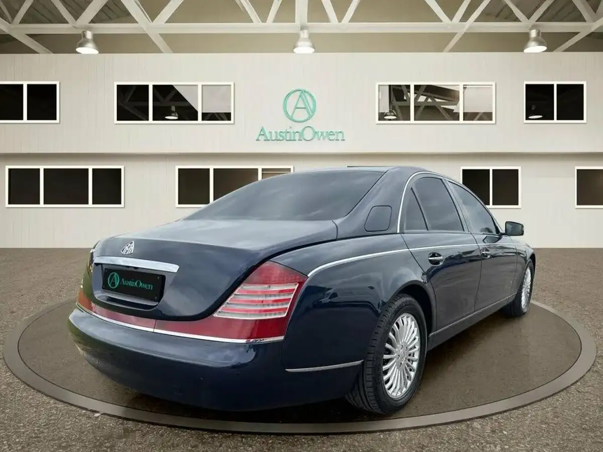 2011-maybach-57-55-57-big-2