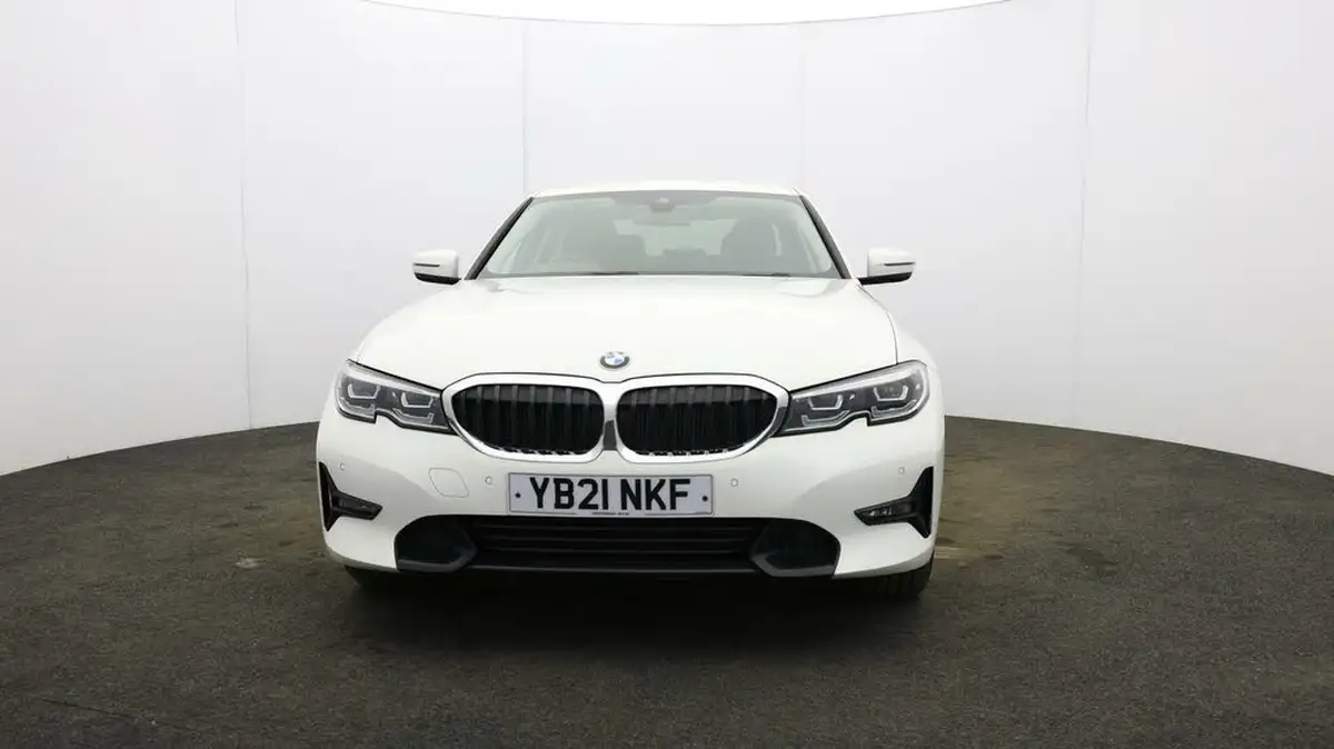 2021-bmw-3-series-20-318i-sport-saloon-4d-big-1
