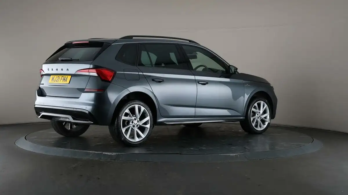 2021-skoda-kamiq-15-tsi-monte-carlo-dsg-big-58
