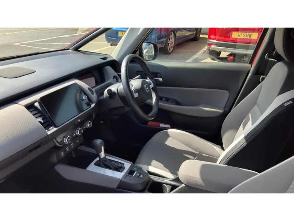 2021-honda-jazz-15-i-mmd-crosstar-ex-109ps-two-tone-big-1