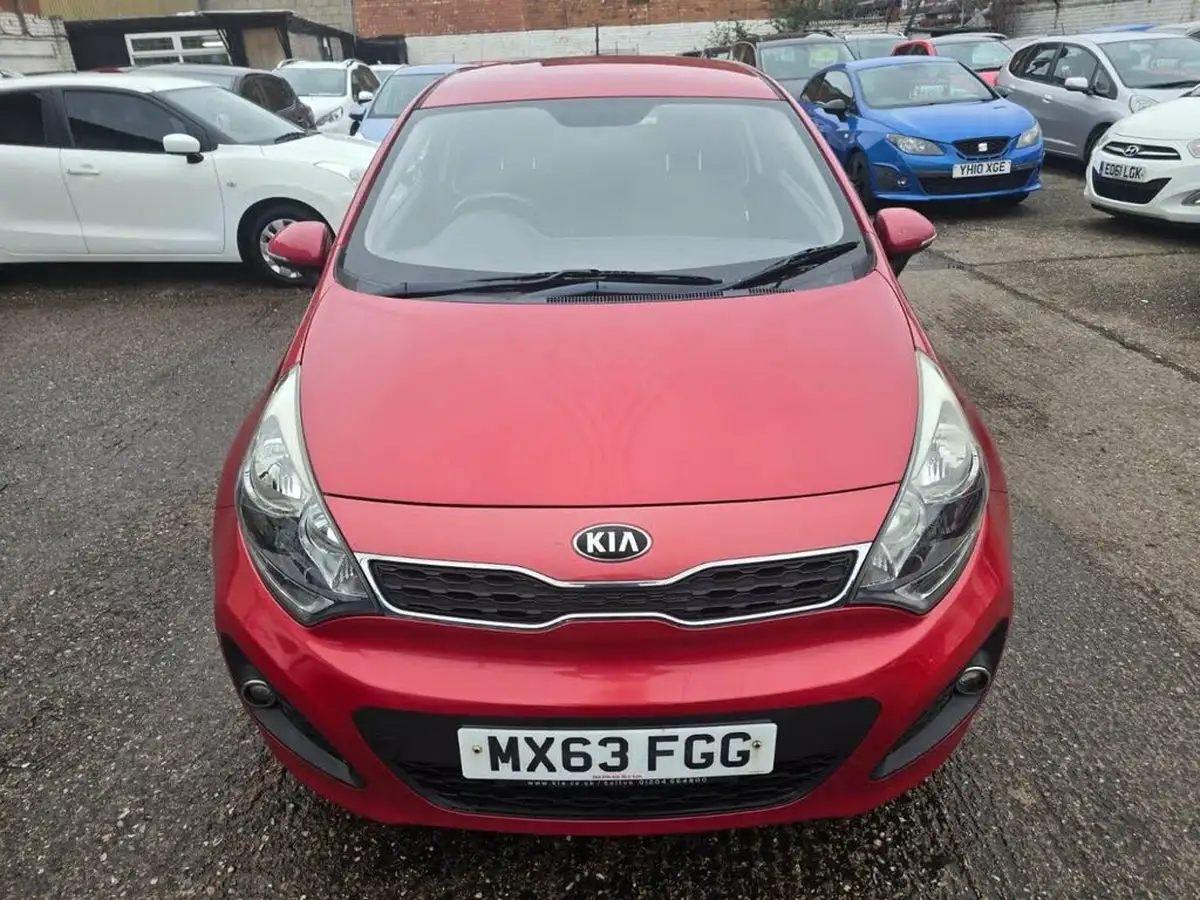 2013-kia-rio-125-2-3d-big-7