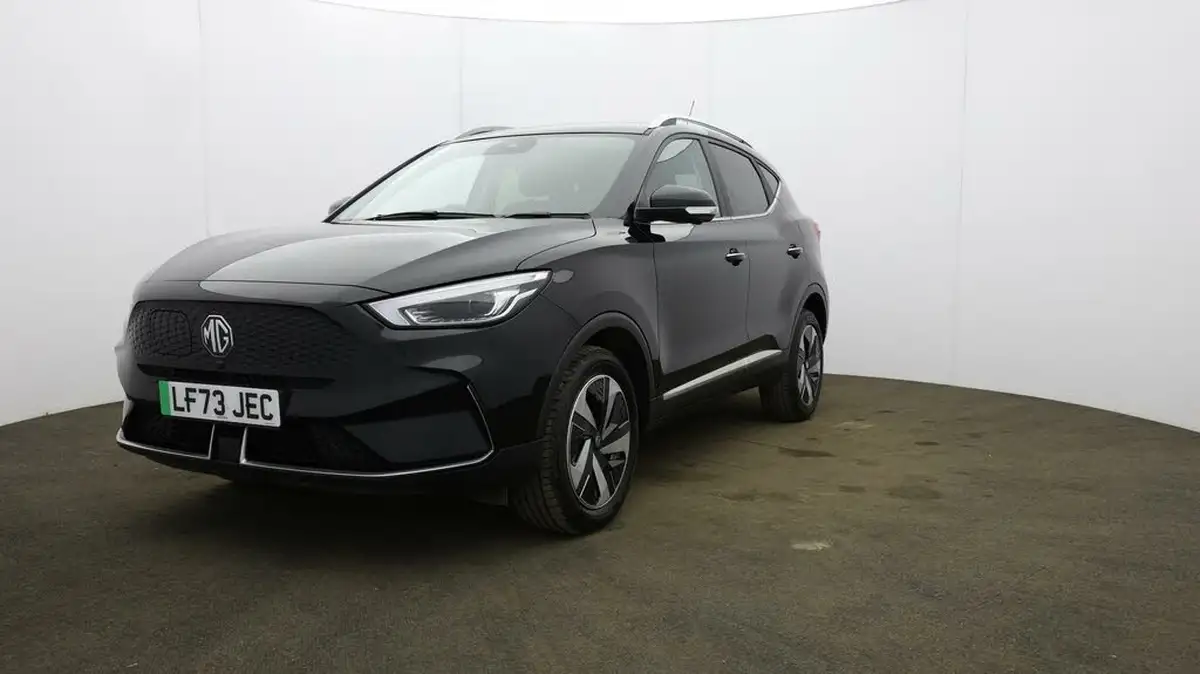 2023-mg-zs-suv-e-trophy-connect-ev-156ps-long-range-big-30
