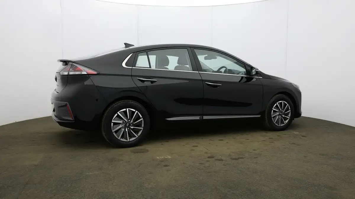 2022-hyundai-ioniq-e-premium-electric-big-47