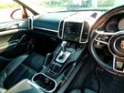 2016-porsche-cayenne-42td-s-small-36