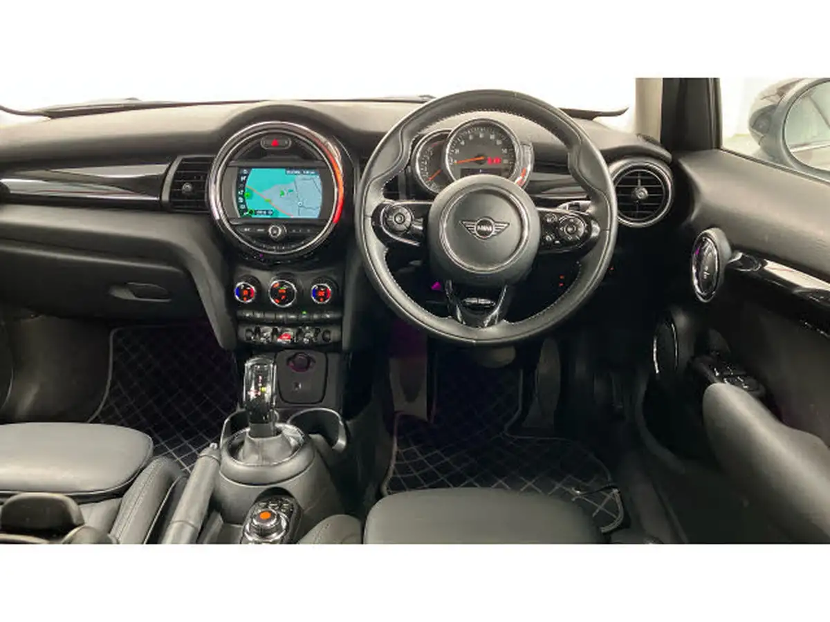 2019-mini-cooper-15-cooper-exclusive-134bhp-hatchback-5d-auto-big-4