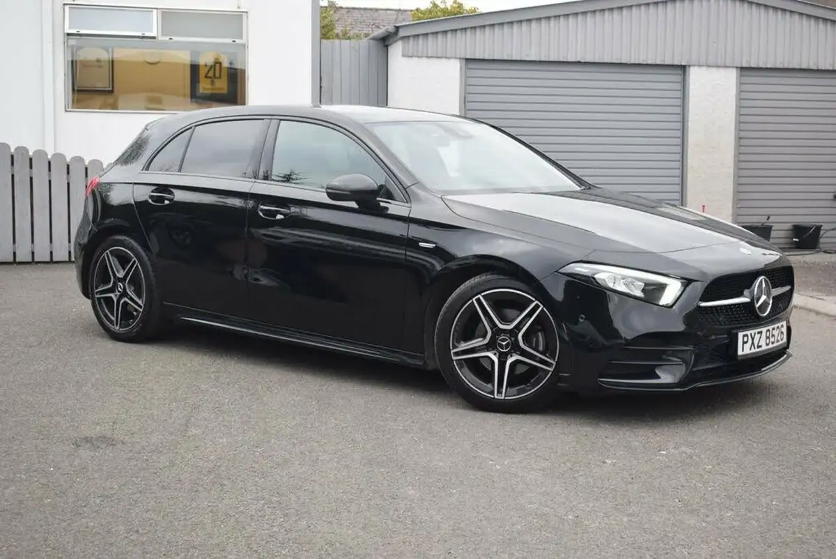 2022-mercedes-benz-a-class-13-a200-amg-line-executive-edition-hatchback-5d-7g-dct-big-1