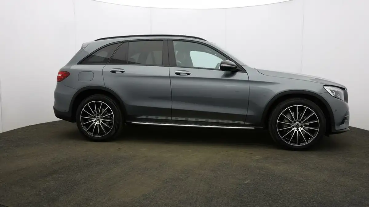 2018-mercedes-benz-glc-class-21d-glc220d-amg-line-premium-plusss-station-wagon-5d-big-45