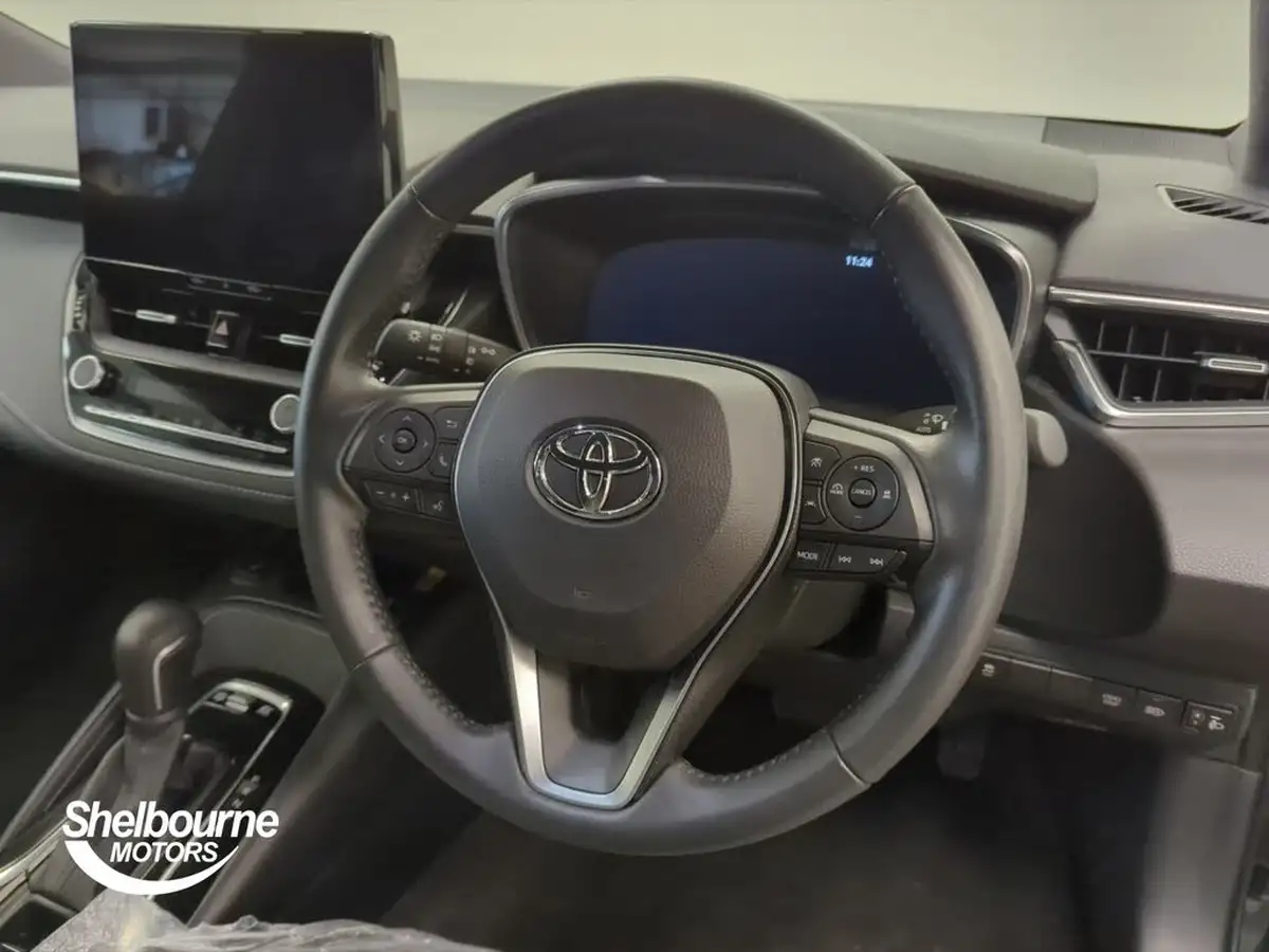 2024-toyota-corolla-18-vvt-i-design-touring-sports-big-3