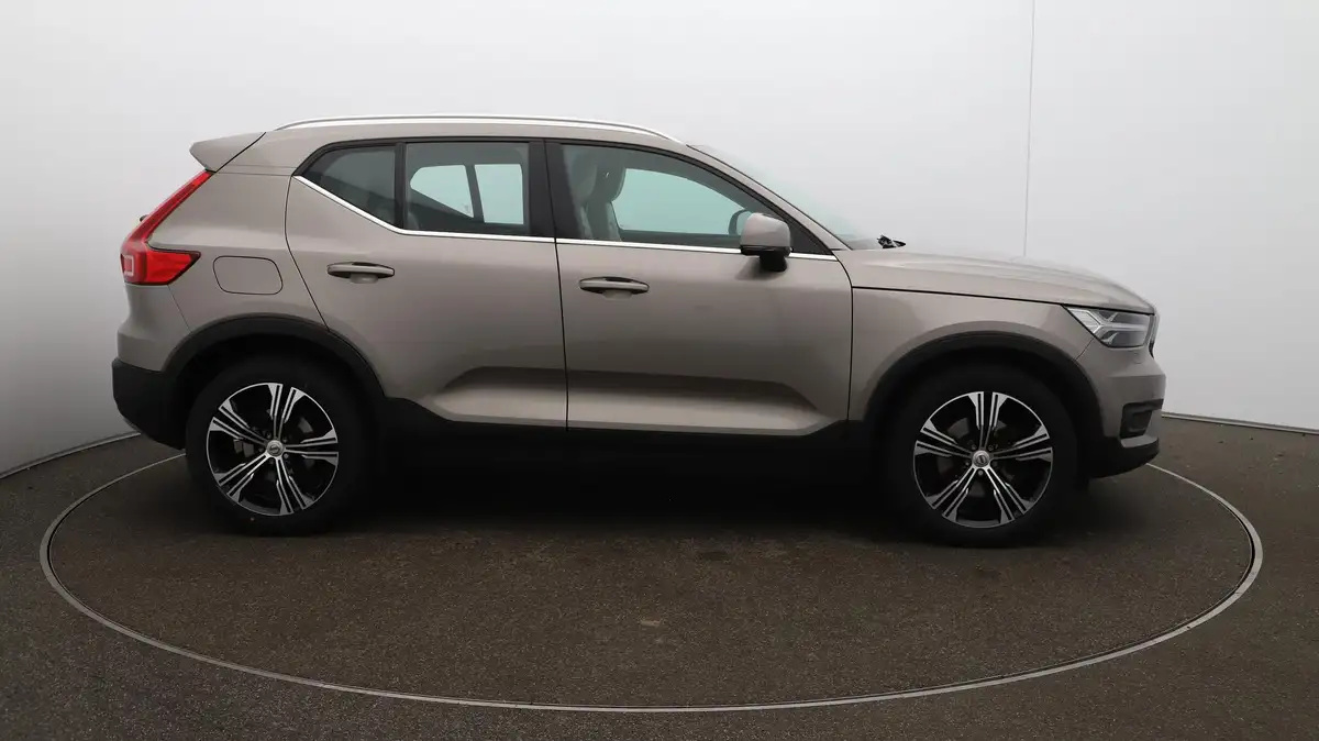 2020-volvo-xc40-20-b4-inscription-pro-big-39