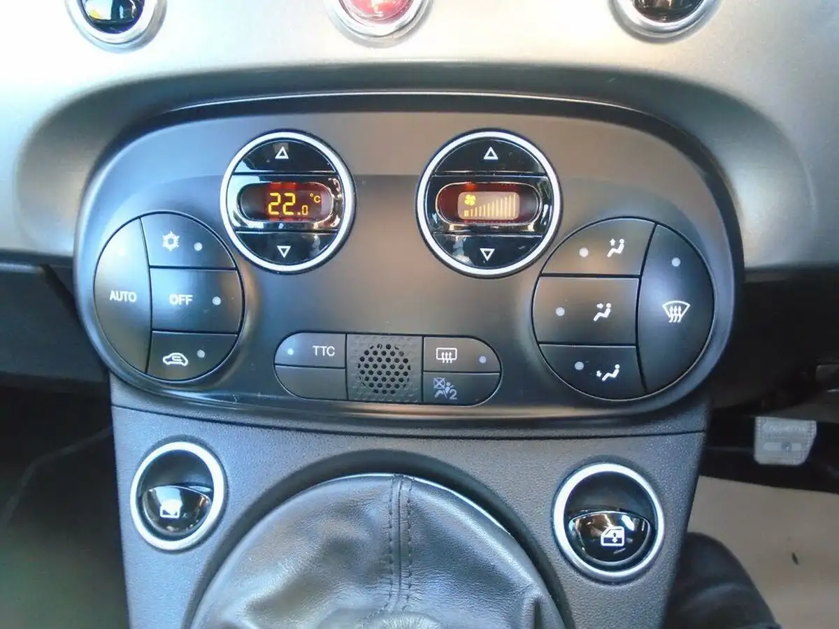 2017-abarth-595-14-tjet-turismo-big-16