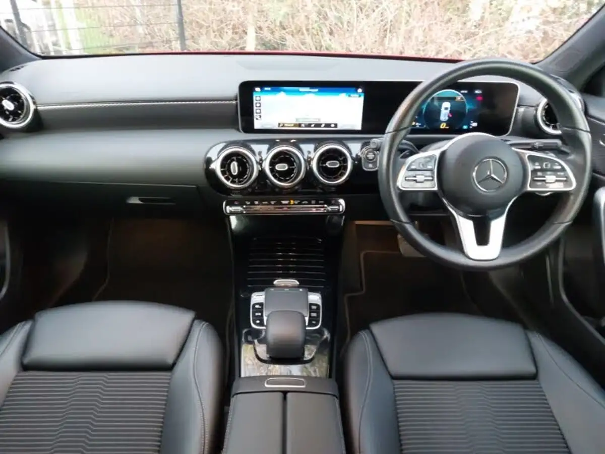 2019-mercedes-benz-a-class-15d-a180d-sport-executive-hatchback-5d-7g-dct-big-2