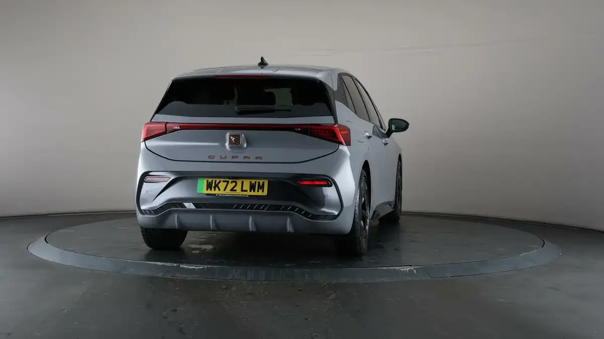 2022-cupra-born-e-v3-204ps-58kwh-big-64
