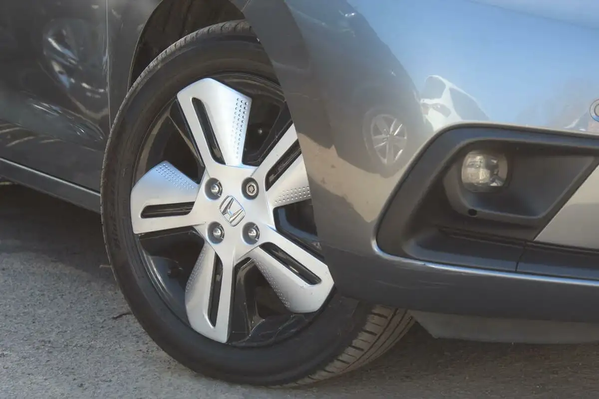 2021-honda-jazz-15-i-mmd-ex-107ps-big-12