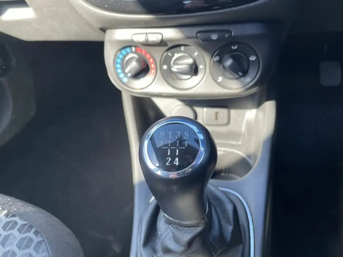 2018-vauxhall-corsa-14i-energy-75ps-ecotec-5d-big-18